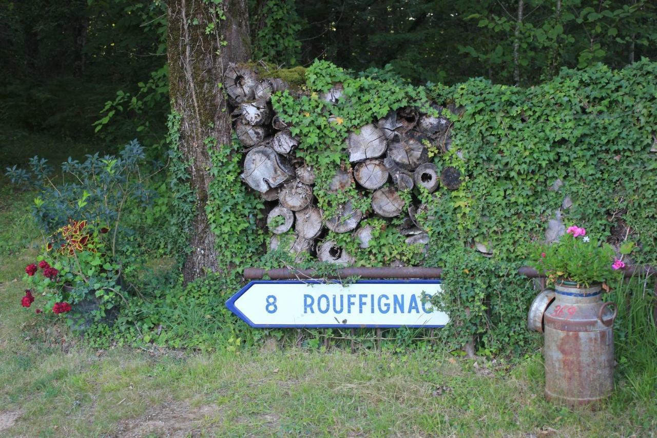 Les Cabanes De Rouffignac Villa Exteriör bild